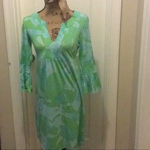A cute Lily Pulitzer Dress!